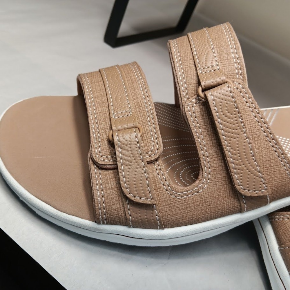 Clarks Breeze Piper Sandals Womens 10 Tan New Cloudsteppers Adjustable Slides - Picture 6 of 10